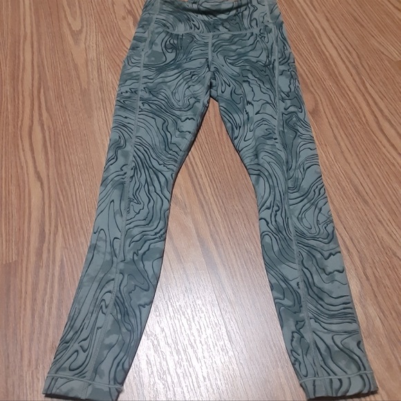 Athleta leggings - Picture 1 of 4